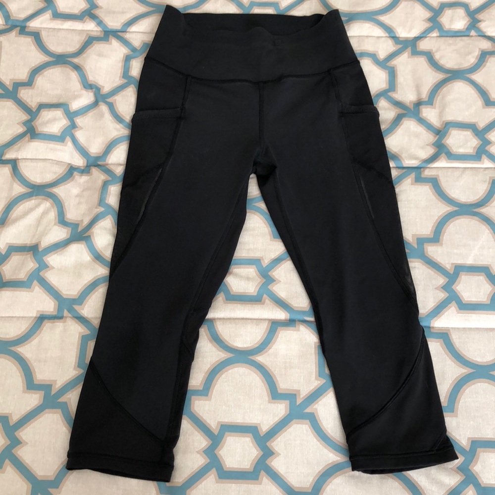 Fast as a Light Lululemon Crop